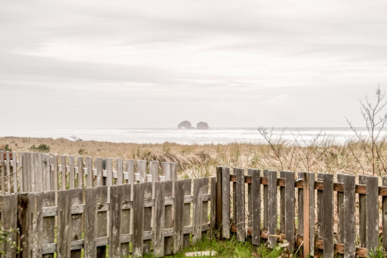 Вилла The Hamptons Рокуэй-Бич Экстерьер фото